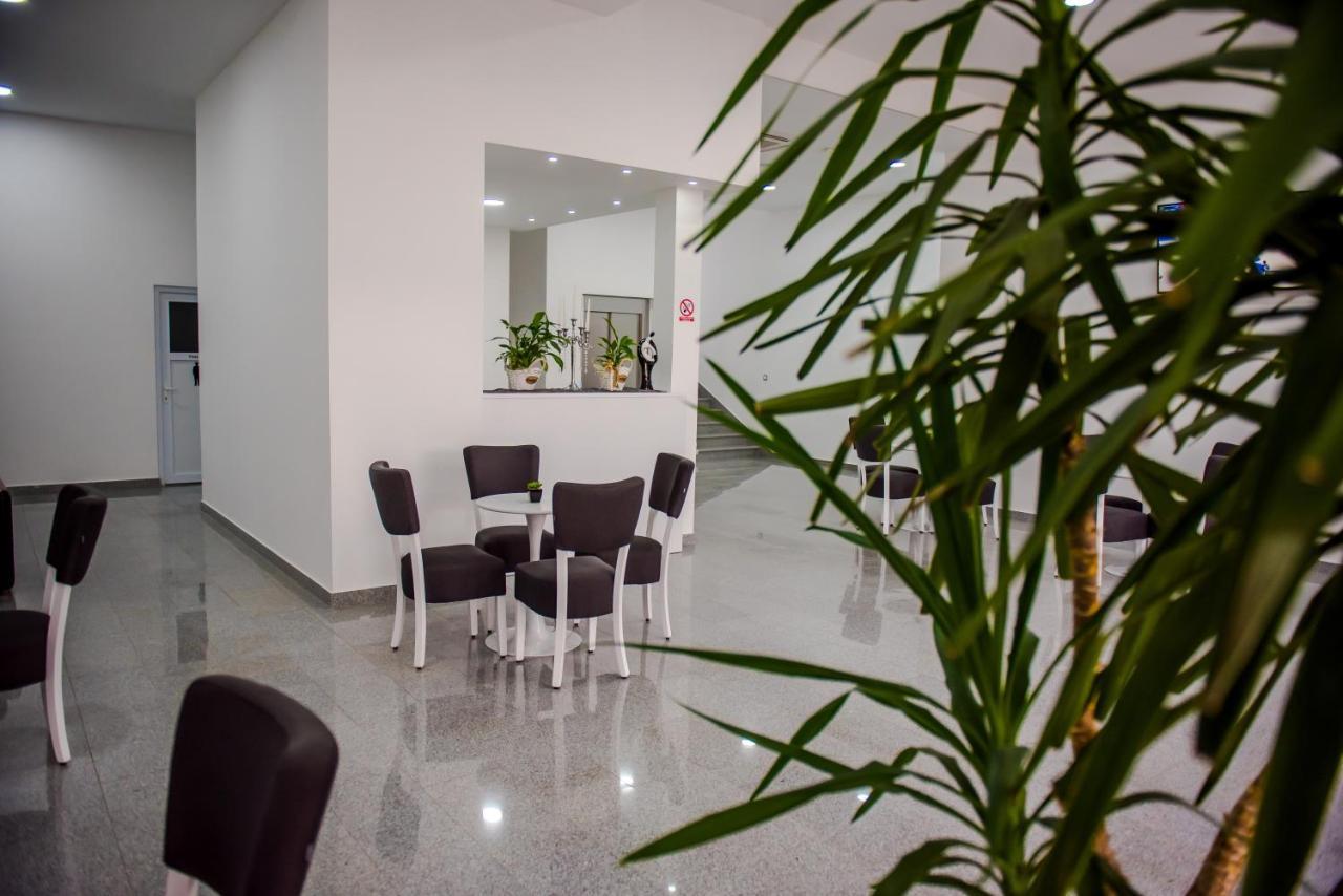 Hotel Ihtis Medugorje ภายนอก รูปภาพ